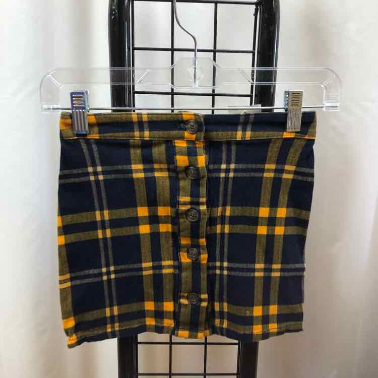 White Fawn Navy Plaid Child Size 6 Girl's Skirt