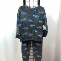 Cat & Jack Black Patterned Child Size 5 Boy's Jogging Suit