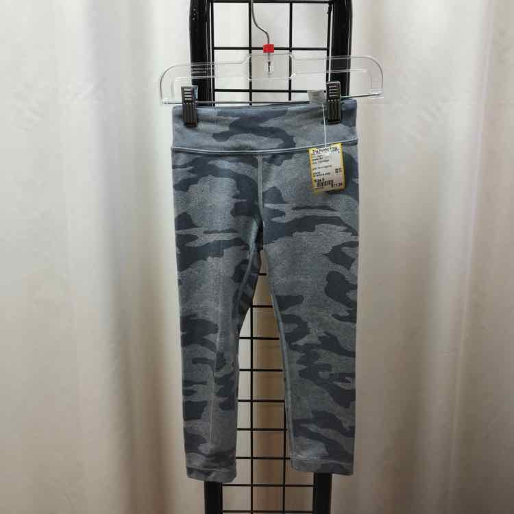 Athelta Girl Gray Camoflage Child Size 6 Girl's Leggings