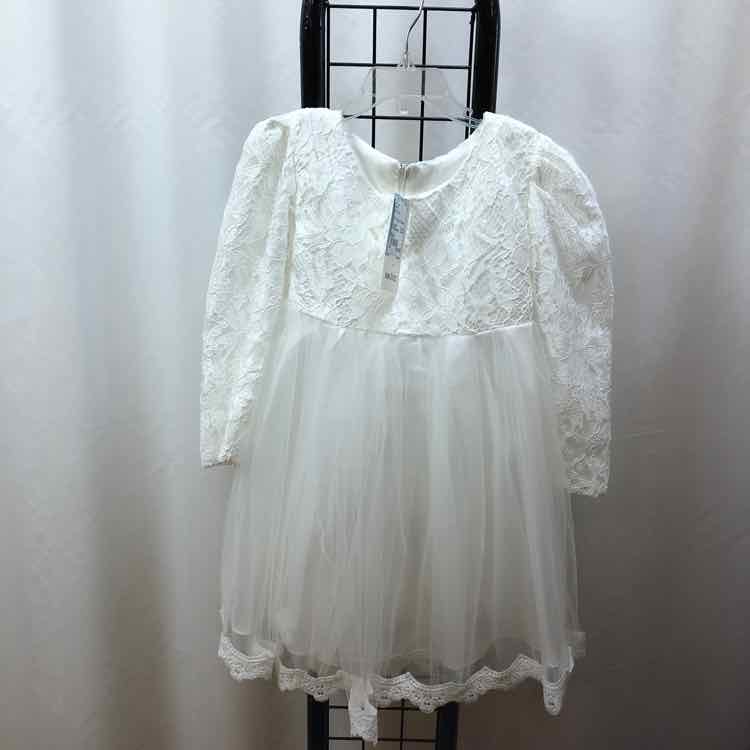 NNJXD White Lace Child Size 5 Girl's Dress
