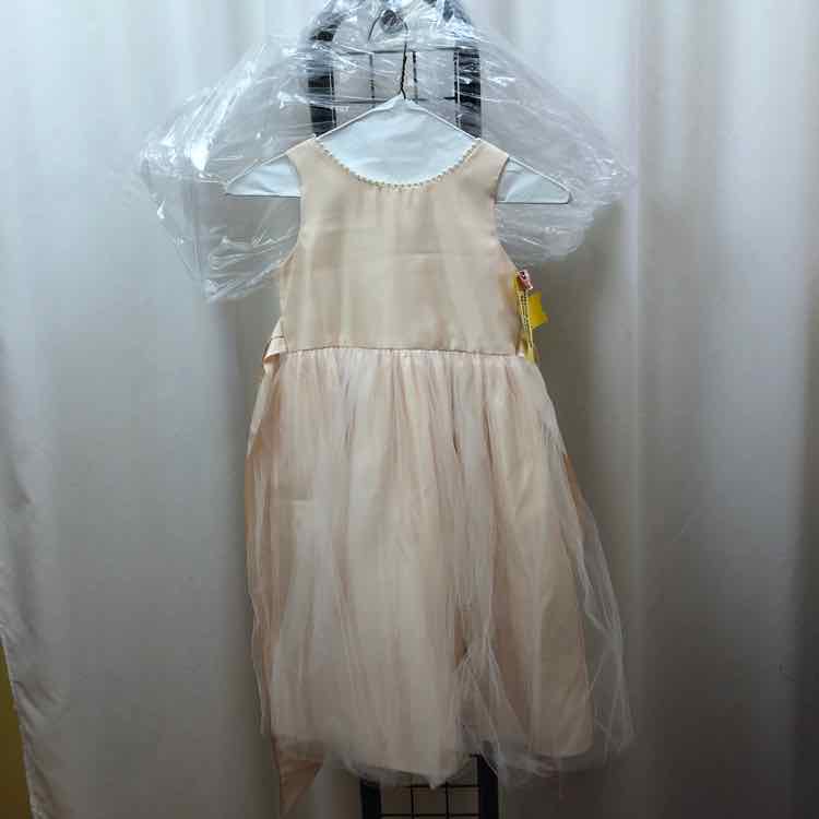 Sweet kids Ivory Solid Child Size 6 Girl's Dress