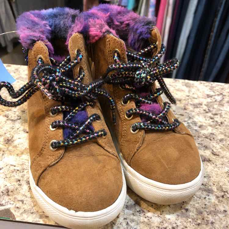 Steve Madden Brown Solid Child Size 10 Girl's Shoes