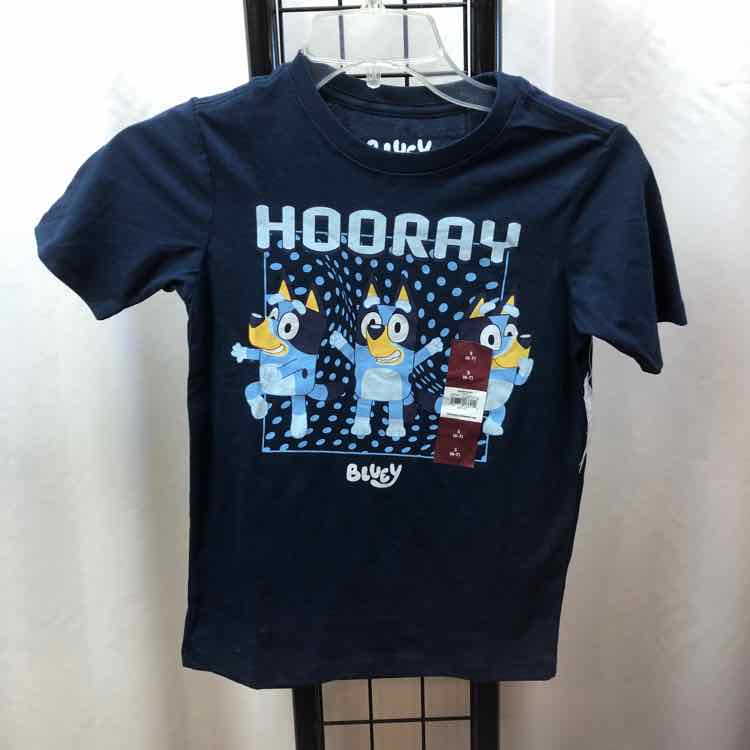 Bluey Navy Character Child Size 6/7 Boy's Shirt