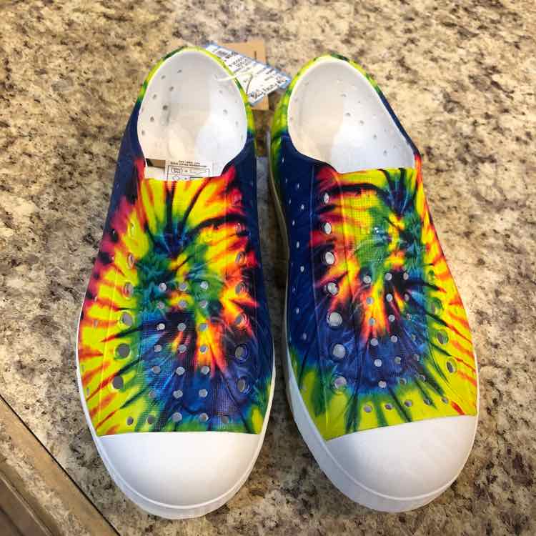 native Rainbow Tye Dye Child Size 12 Girl's Shoes