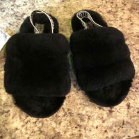 UGG Black Solid Child Size 11 Girl's Shoes
