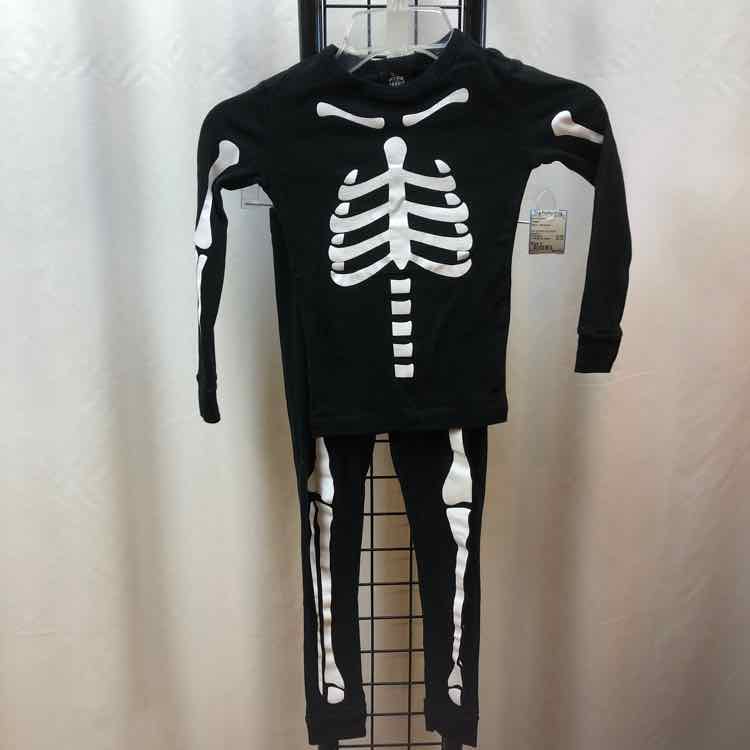 Target Black Halloween Child Size 6 Boy's Pajamas
