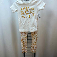 Old Navy White Graphic Child Size 5 Boy's Pajamas