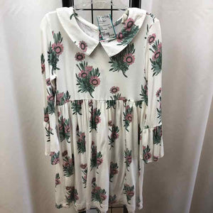 Kate Quinn orangics White Floral Child Size 5 Girl's Dress
