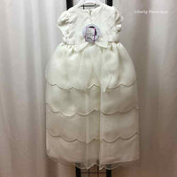 Sarah Jane Cream Woven Child Size 6 m Girl's Formal Wear