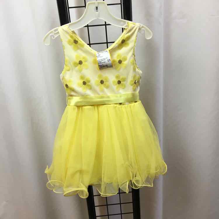 Beautees Yellow Sequin Child Size 2 Girl's Dress