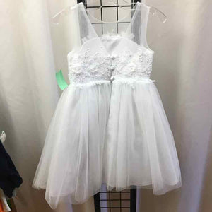 White Embroidered Child Size 5 Girl's Formal Wear